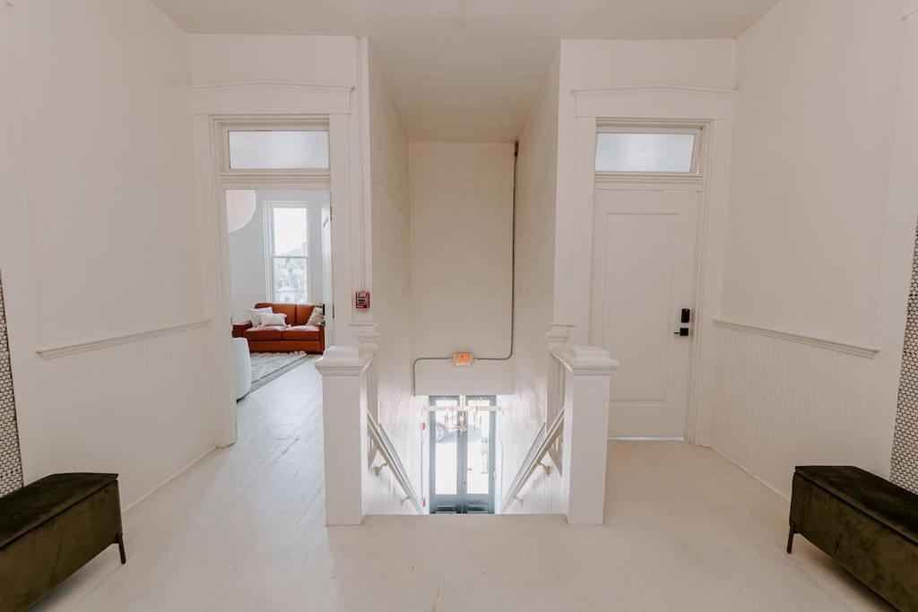 East Main Lofts - Farmhouse 204 Мэдисон Экстерьер фото